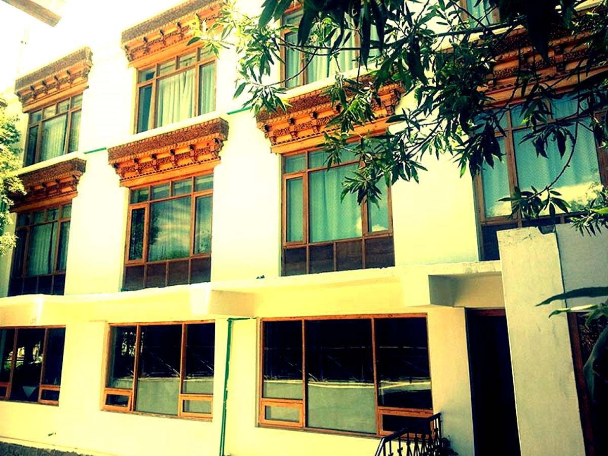 The Hotel Himalaya, Leh Exterior photo